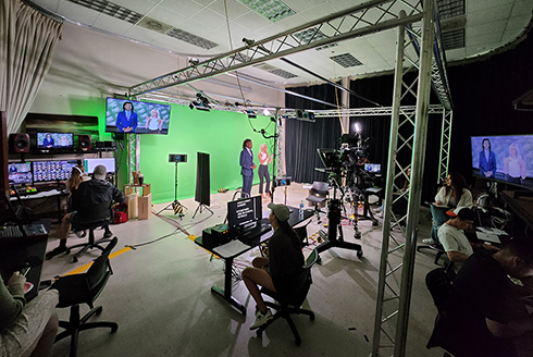 Students from the Zimmerman School of Advertising & Mass Communications produce the Florida Focus program, which airs on the  local PBS station WEDQ in Tampa, Fla. (Photo courtesy of Stephanie Anderson)