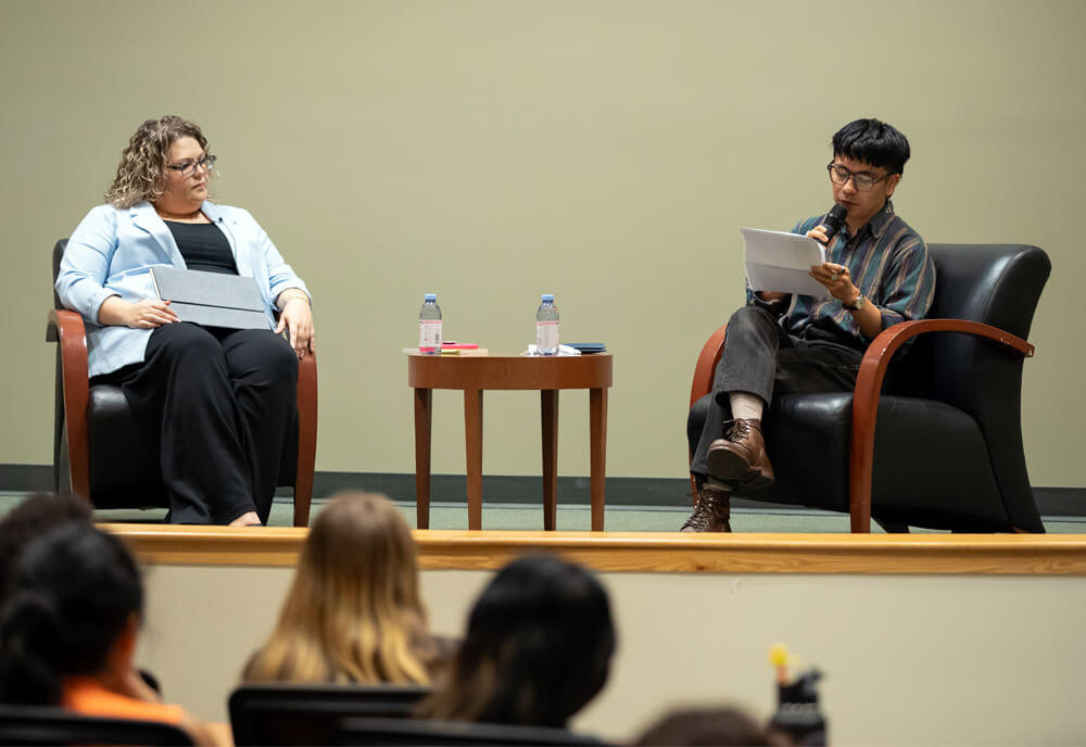 World-renowned poets visit the College of Arts and Sciences for poetry series