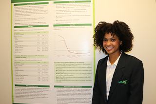 Poster Presenter