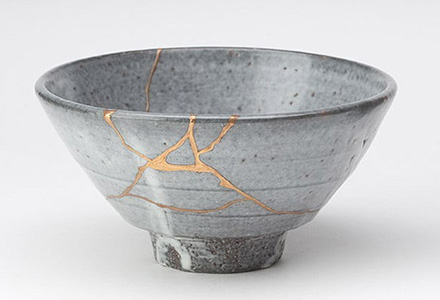 bowl that is cracked that has been welded back together with gold