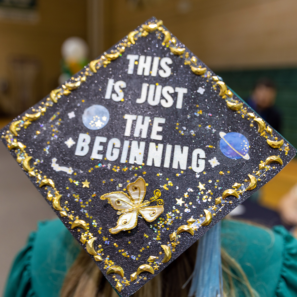 2022 graduation cap