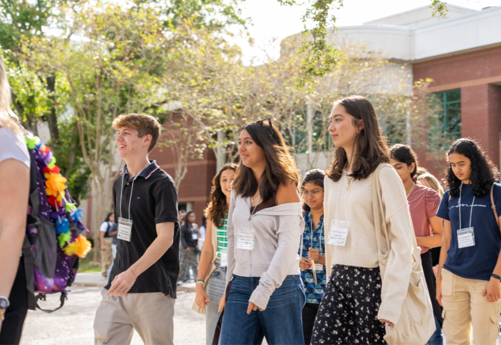 Florida MESA high school student participants beginning a campus tour.