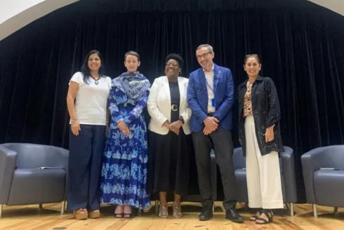 Drs. Arlene Calvo, Ana Rivière Cinnamond, Yoran Grant-Greene, Jean Francois Aguilera and Beatriz Padilla after a panel discussion. (Photo by Violeta Villar Liste) 