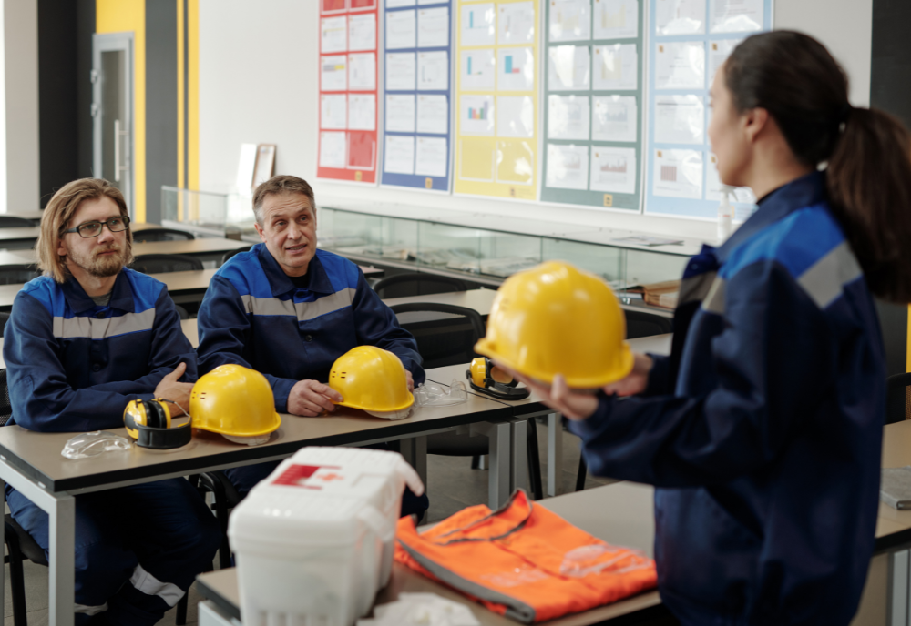 construction workers learning basic safety