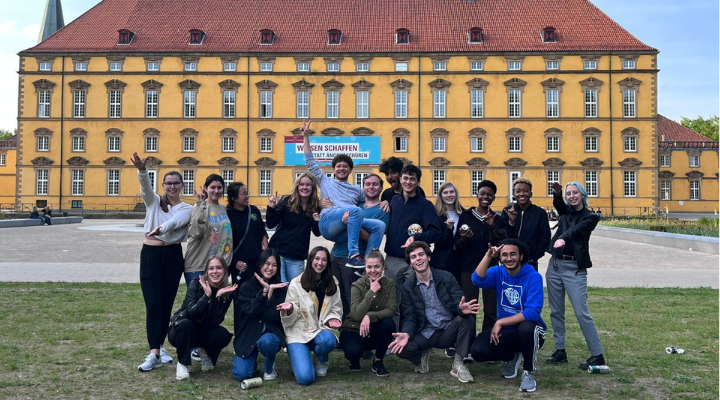 Group photo of students on the Germany innovation in engineering trip from school across florida