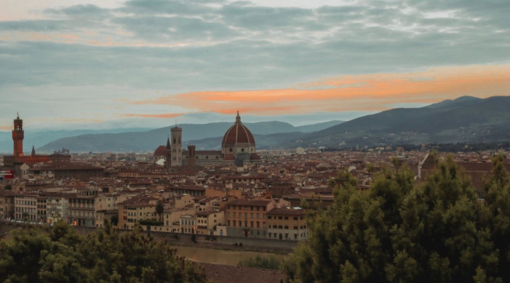 Picture of the city of Florence from Michelangelo Plaza