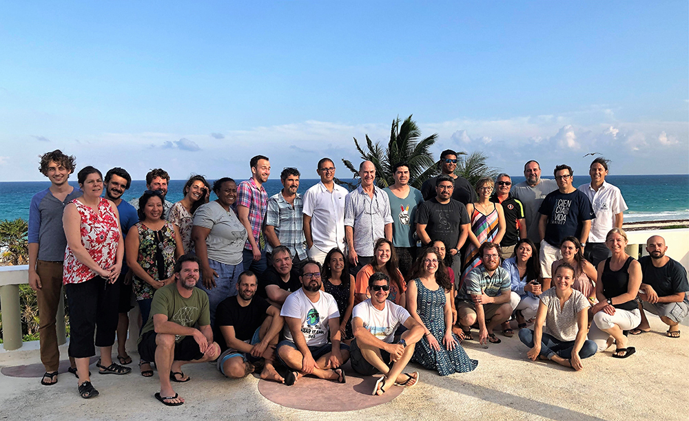 The scientists who participated in the 2nd Marine Biodiversity Workshop: from the Sea to the Cloud. 