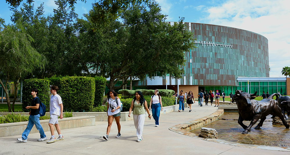 Students walk outside the Marshall Student Center