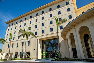 Atala Hall on the USF Sarasota-Manatee campus