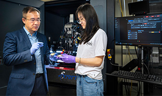  Jing Wang, professor of electrical engineering, and Ruoke Liu