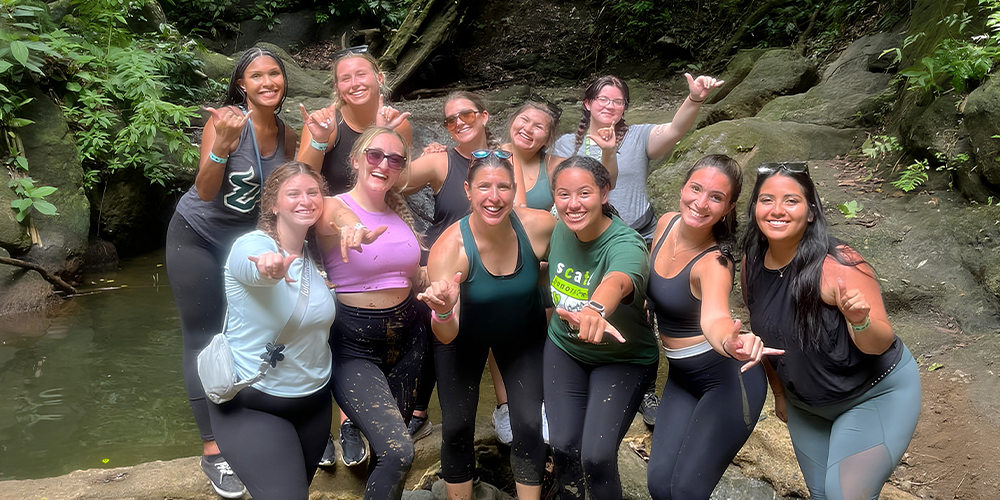 USF study abroad group shot posing in Costa Rica in the jungle